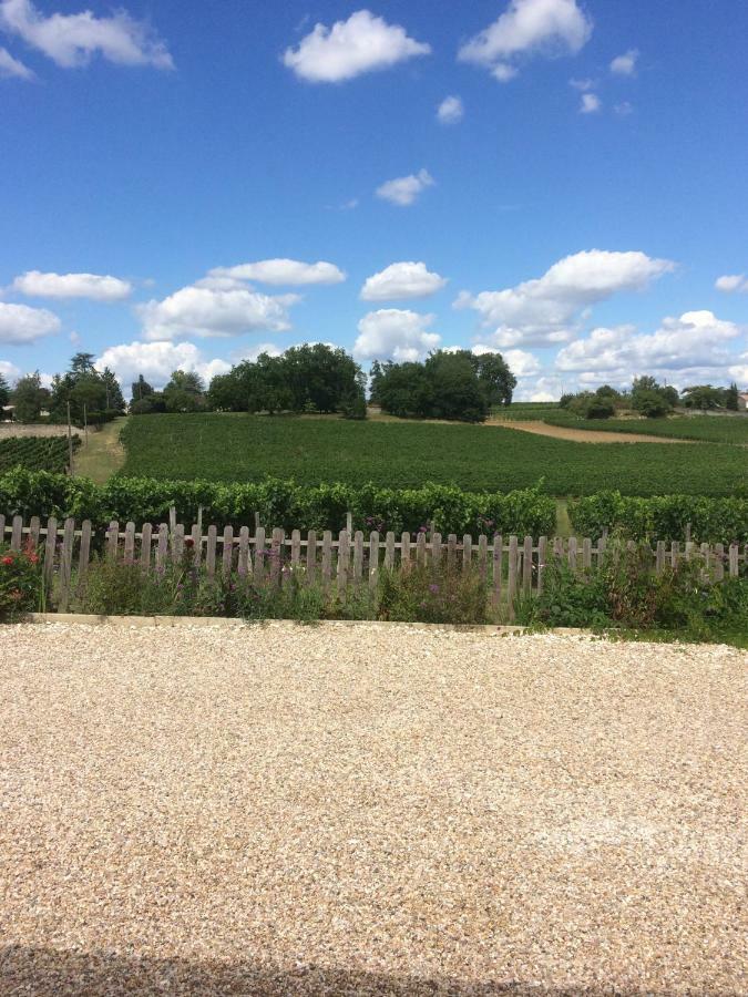 מונטן Au Charmant Des Vignes מראה חיצוני תמונה